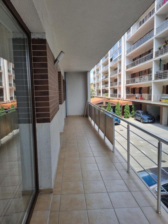 Park Residence 5, 2 Bedroom Apartment Bucarest Exterior foto