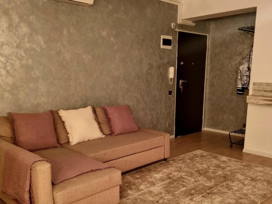 Park Residence 5, 2 Bedroom Apartment Bucarest Exterior foto